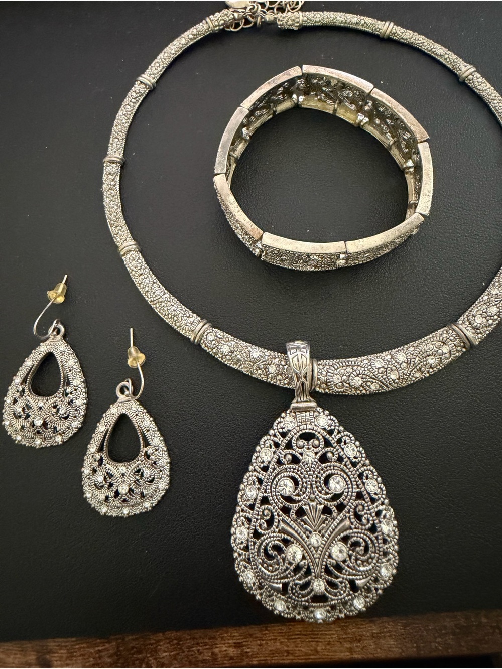 Premier Designs Silver Filigree Teardrop Necklace, Bracelet & Earring Set